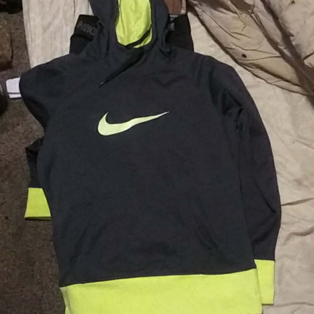 Nike hoody